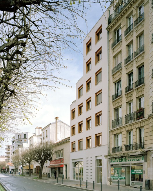 Montreuil Housing / minuit architectes - Image 2 of 20