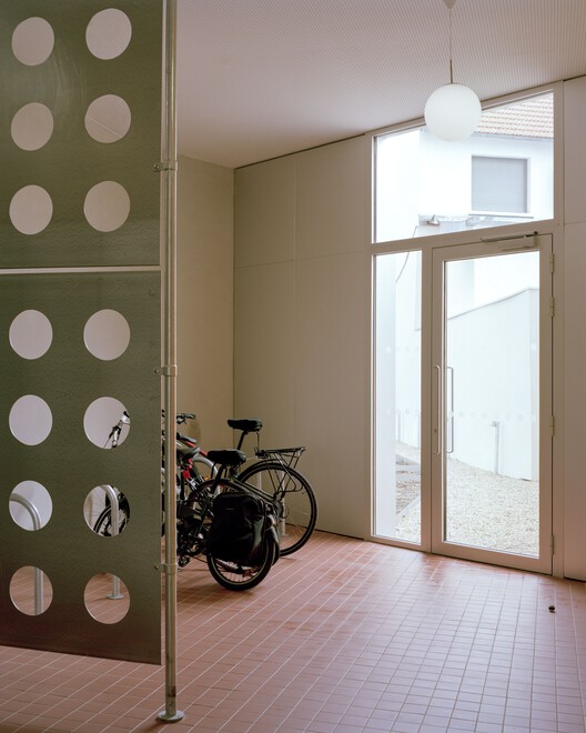 Montreuil Housing / minuit architectes - Interior Photography, Lighting, Door, Glass