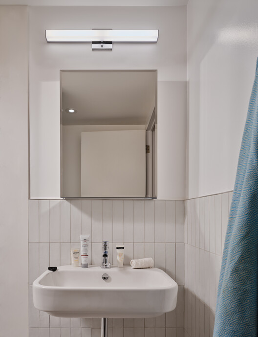 Anduhyaun Emergency Shelter / LGA Architectural Partners Anduhyaun Emergency Shelter / LGA Architectural Partners - Interior Photography, Bathroom, Sink