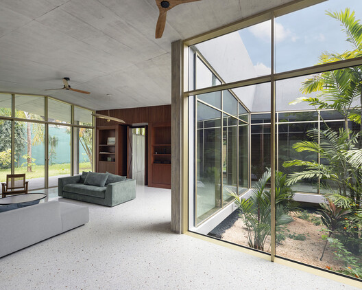 Villa CROCODILE / LOCALARCHITECTURE Villa CROCODILE / LOCALARCHITECTURE - Interior Photography, Glass