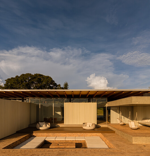 Alva House / Felipe Caboclo Arquitetura - Image 4 of 19