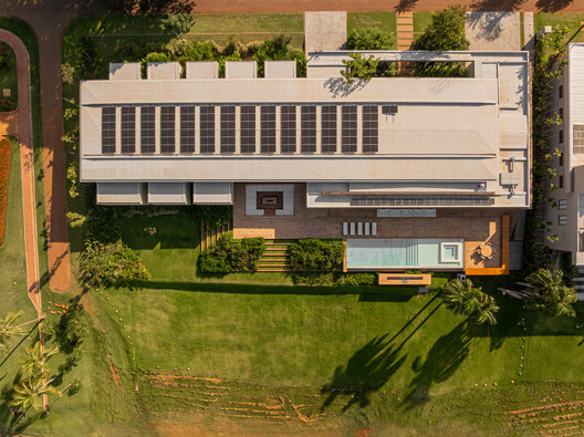 Alva House / Felipe Caboclo Arquitetura - Image 11 of 19