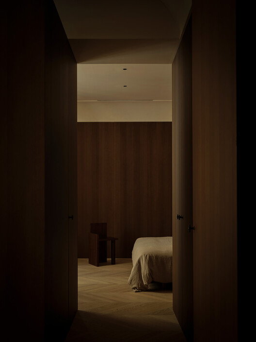 Ciutat Vella Apartment / Balzar Arquitectos Ciutat Vella Apartment / Balzar Arquitectos - Interior Photography, Bedroom, Wood, Bed