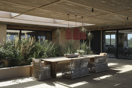 Casa TG / LOTE STUDIO Casa TG / LOTE STUDIO - Interior Photography, Wood, Table, Chair, Patio, Deck
