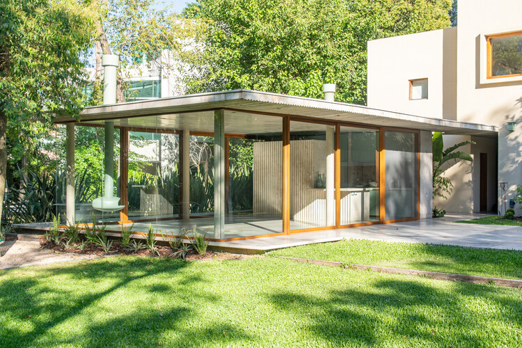 Pabellón Estudio Leloir / FIR Estudio - Fotografía exterior, madera, puertas