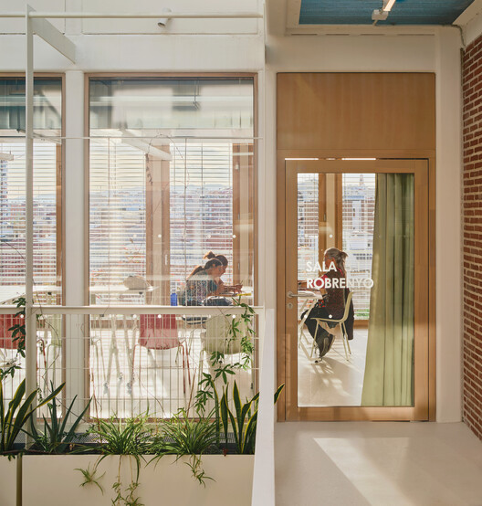 Sants Social Center / LAOS (Xavier Botet + Albert Saboya) Sants Social Center / LAOS (Xavier Botet + Albert Saboya) - Interior Photography, Wood, Glass, Chair