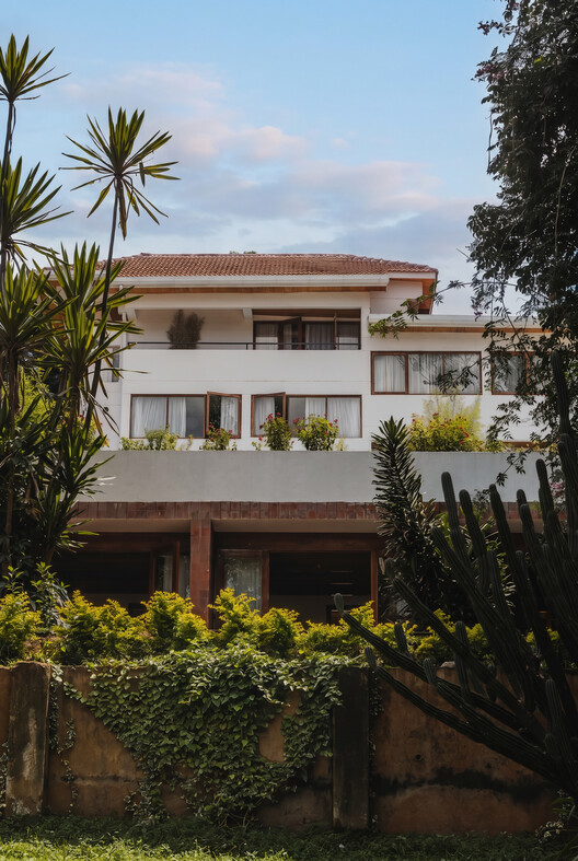 Céline & Lolo Hotel / Powerhouse Company Céline & Lolo Hotel / Powerhouse Company - Exterior Photography, Balcony, Garden