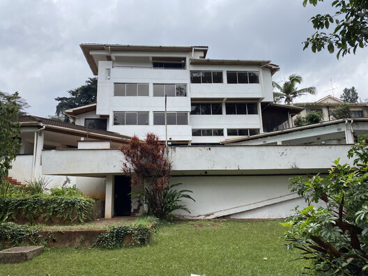 Céline & Lolo Hotel / Powerhouse Company Céline & Lolo Hotel / Powerhouse Company - Exterior Photography, Balcony
