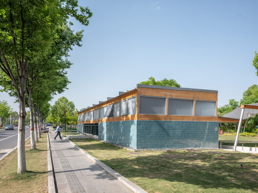 TBB Libraries – Hundred Flowers Park Libraries / Atelier Liu Yuyang Architects - Exterior Photography