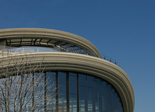 Paul Clemence Captures Heatherwick Studio's West Bund Orbit Along Shanghai's Huangpu River - Image 15 of 25