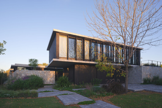 Courtyard House / Estudio Simbiosis - Image 18 of 30