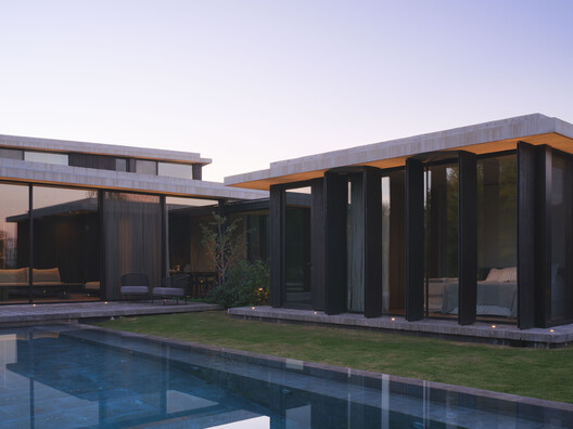 Courtyard House / Estudio Simbiosis - Image 22 of 30