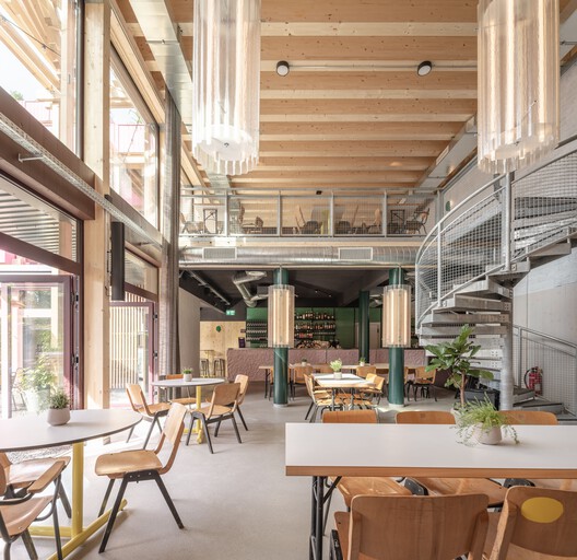 Remise Rosa Complex / Hello Wood Remise Rosa Complex / Hello Wood - Interior Photography, Dining room, Chair