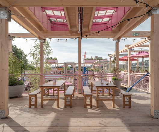 Remise Rosa Complex / Hello Wood Remise Rosa Complex / Hello Wood - Interior Photography, Chair