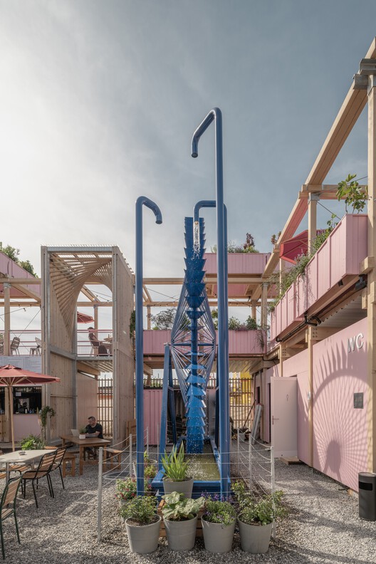 Remise Rosa Complex / Hello Wood Remise Rosa Complex / Hello Wood - Exterior Photography, Balcony