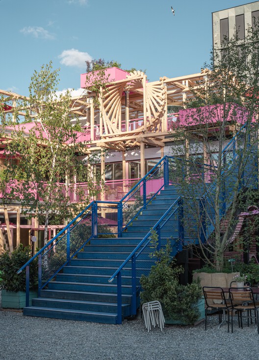Remise Rosa Complex / Hello Wood Remise Rosa Complex / Hello Wood - Exterior Photography, Balcony
