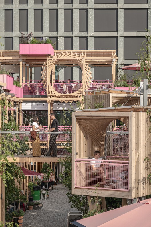 Remise Rosa Complex / Hello Wood Remise Rosa Complex / Hello Wood - Exterior Photography, Balcony