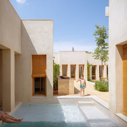 Casa Jar / Estudio Nada Casa Jar / Estudio Nada - Exterior Photography, Courtyard