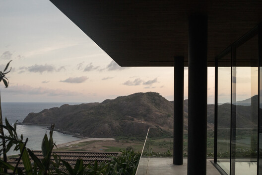 House Awasi / Caceres + Tous - Image 16 of 28