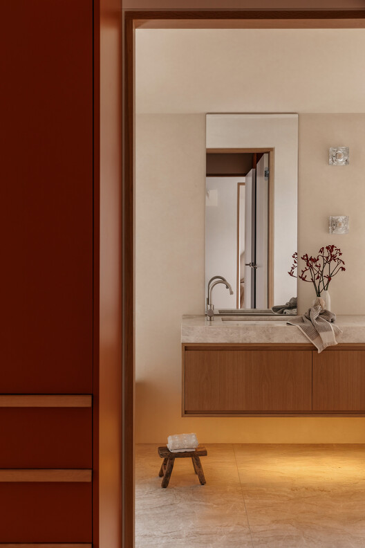 The Gentle House / the Stylesmiths The Gentle House / the Stylesmiths - Interior Photography, Bathroom, Wood, Door