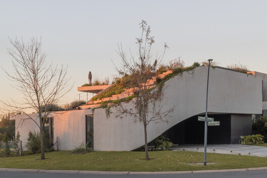 Casa GP / AtelierM - Fotografía exterior, Concreto