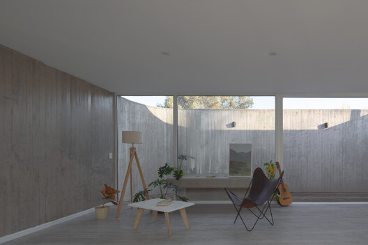 CCE House / ONA - Oficina Nómada de Arquitectura CCE House / ONA - Oficina Nómada de Arquitectura - Interior Photography, Wood, Concrete