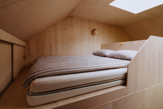 EcoNeo Summerhouse / SAGA Space Architects EcoNeo Summerhouse / SAGA Space Architects - Interior Photography, Bedroom, Wood