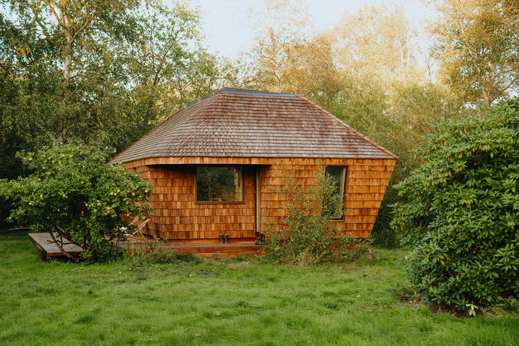 EcoNeo Summerhouse  / SAGA Space Architects - More Images