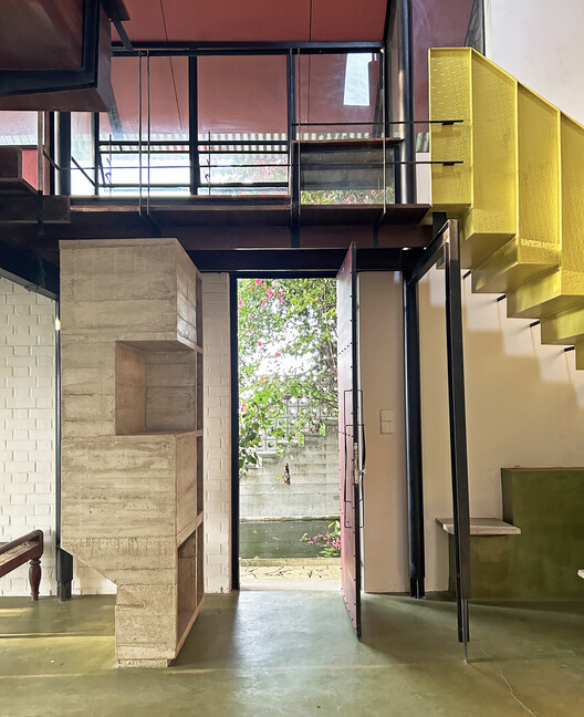 Primrose House / Robust Architecture Workshop - Image 5 of 21