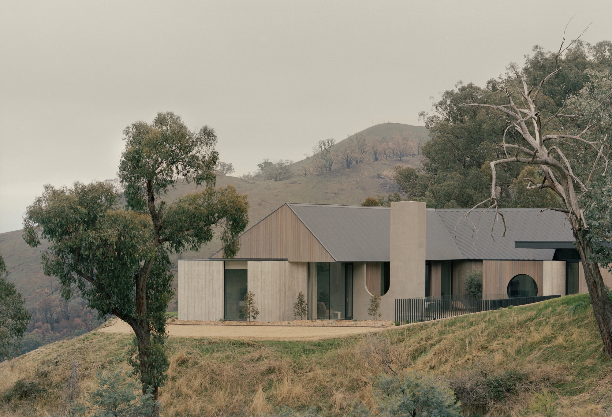 Cathedral House: Moderní víkendová rezidence s výhledem na australské hory
