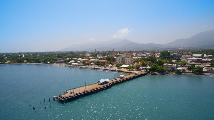 Caribbean Urbanism: From Garífuna Roots to the Layered City of La Ceiba, Honduras - Featured Image