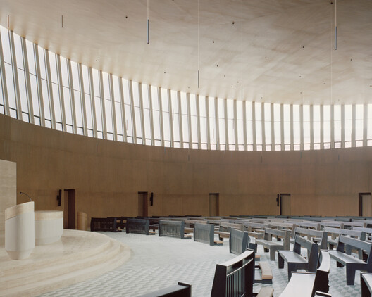 Santuario De La Salle / CAZA Architects Santuario De La Salle / CAZA Architects - Image 19 of 37
