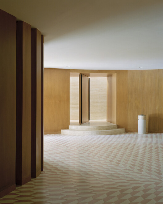 Santuario De La Salle / CAZA Architects Santuario De La Salle / CAZA Architects - Image 23 of 37