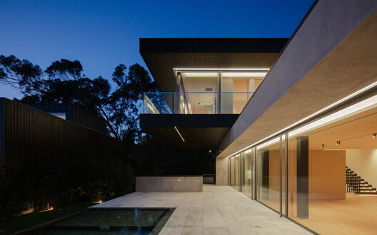 Condominium 4 Houses in Cascais / Humberto Conde Arquitectos Condominium 4 Houses in Cascais / Humberto Conde Arquitectos - Image 25 of 33