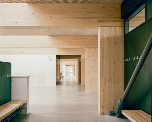 Primary School Wiesental / PENZISBETTINI Architekten Primary School Wiesental / PENZISBETTINI Architekten - Image 8 of 30