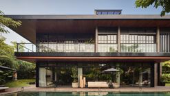 Villa Suki / Alexis Dornier