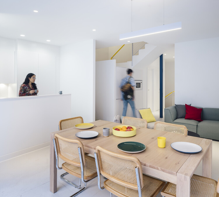 Co-Living: Rethinking Home for Temporary Belonging and Mobile Lifestyles - Image 17 of 20
