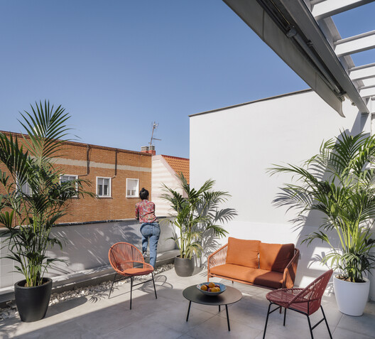 Co-Living: Rethinking Home for Temporary Belonging and Mobile Lifestyles Co-Living: Rethinking Home for Temporary Belonging and Mobile Lifestyles - Image 3 of 20