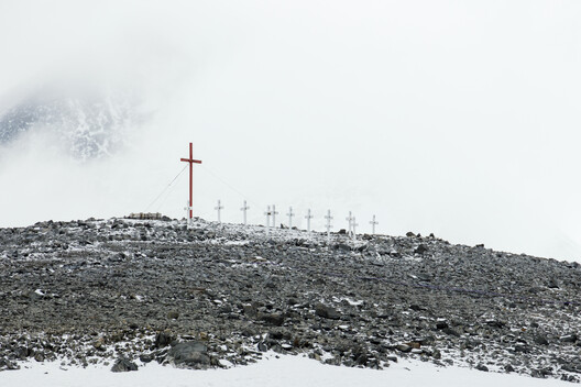 South of Everything: Architecture and Territorial Presence in Antarctica South of Everything: Architecture and Territorial Presence in Antarctica - Image 9 of 29
