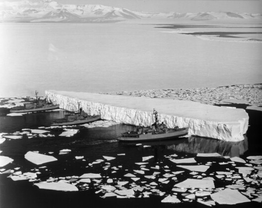 South of Everything: Architecture and Territorial Presence in Antarctica South of Everything: Architecture and Territorial Presence in Antarctica - Image 23 of 29