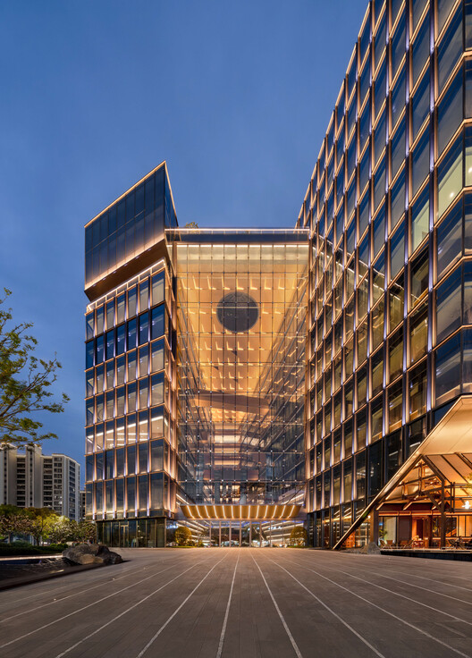 Tiansong Headquarters / ZIAD Tiansong Headquarters / ZIAD - Exterior Photography, Glass