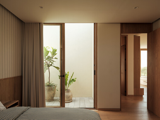 PR House / 0studio Arquitectura PR House / 0studio Arquitectura - Interior Photography, Bedroom, Wood, Lighting, Door, Glass