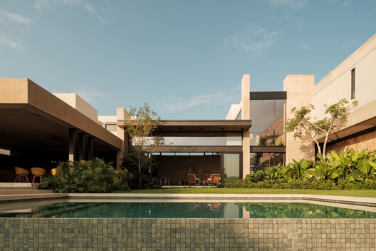 Naab House / Di Frenna Arquitectos Naab House / Di Frenna Arquitectos - Image 9 of 30