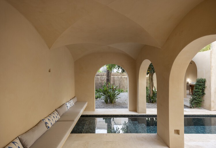 Former Printing Press Refurbishment / Bastidas Architecture - More Images