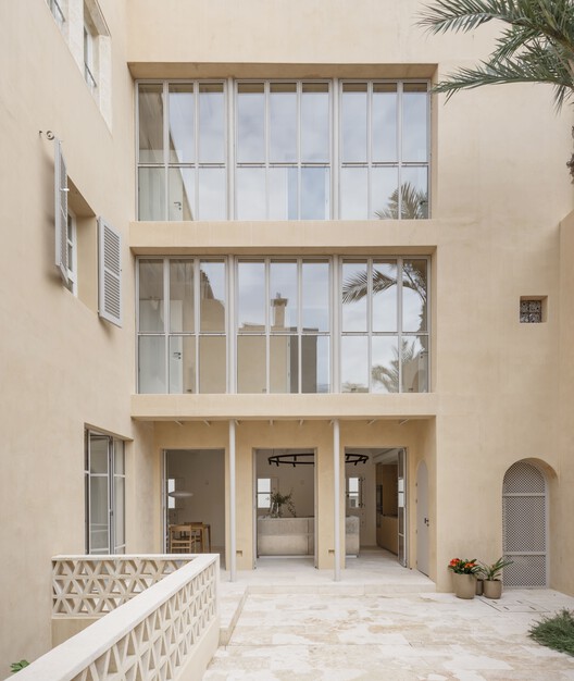 Former Printing Press Refurbishment / Bastidas Architecture Former Printing Press Refurbishment / Bastidas Architecture - Interior Photography, Balcony