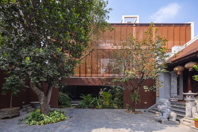 NB01 House / TNT Architecture - Houses