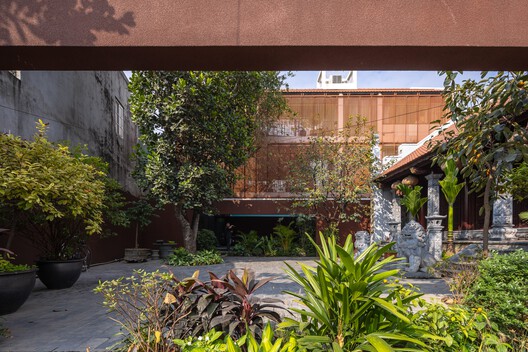 NB01 House / TNT Architecture - Exterior Photography, Courtyard