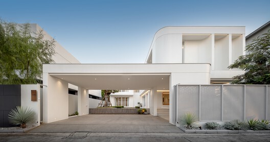 JNG House / BodinChapa Architects