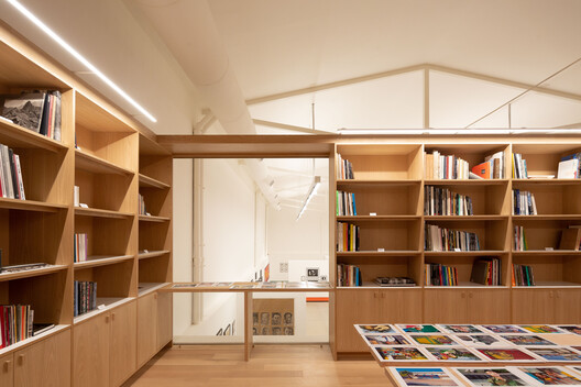 Larivière Foundation / Clusellas Ades + Machado-Silvetti Larivière Foundation / Clusellas Ades + Machado-Silvetti - Interior Photography, Closet, Shelving, Wood