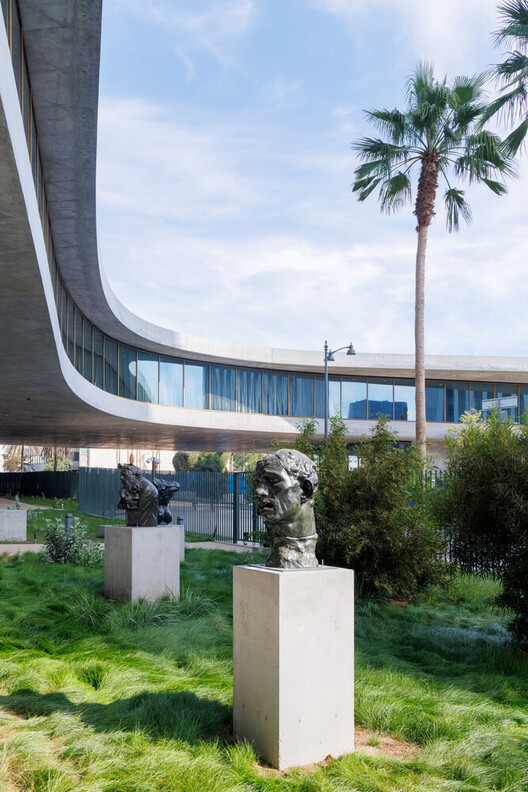 “Building a Swiss Watch Out of Concrete”: Clark Construction on LACMA’s David Geffen Galleries “Building a Swiss Watch Out of Concrete”: Clark Construction on LACMA’s David Geffen Galleries - Image 3 of 27